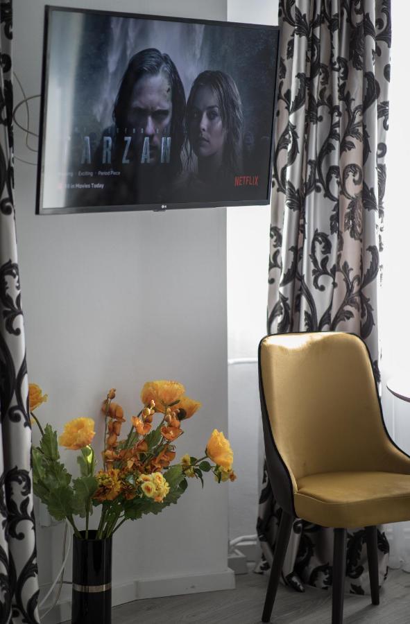 Lion'S Unirii Apartment Bükreş Dış mekan fotoğraf